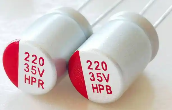 固態(tài)電容的性能特點(diǎn)有哪些？